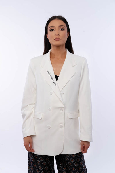 Blazer en crêpe blanc - La Parisienne